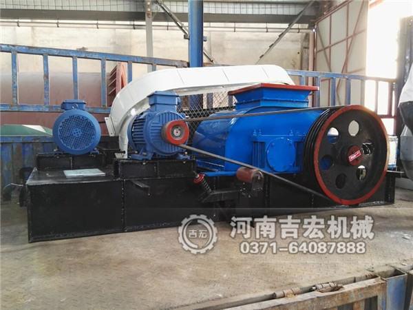 450&times;500雙齒輥破碎機發往甘肅蘭州