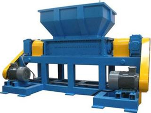 輪胎撕碎機(jī)