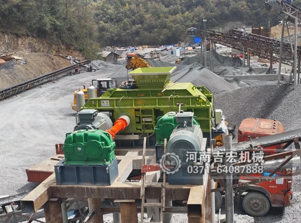 砂子粒型差、含粉量高？液壓對輥制砂機一鍵調節,成品砂級配更優！